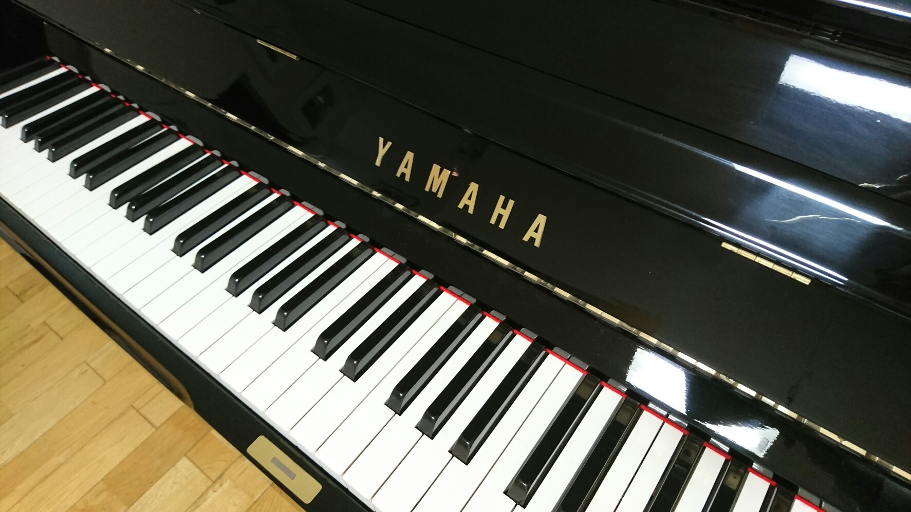 YAMAHA U3H�@����