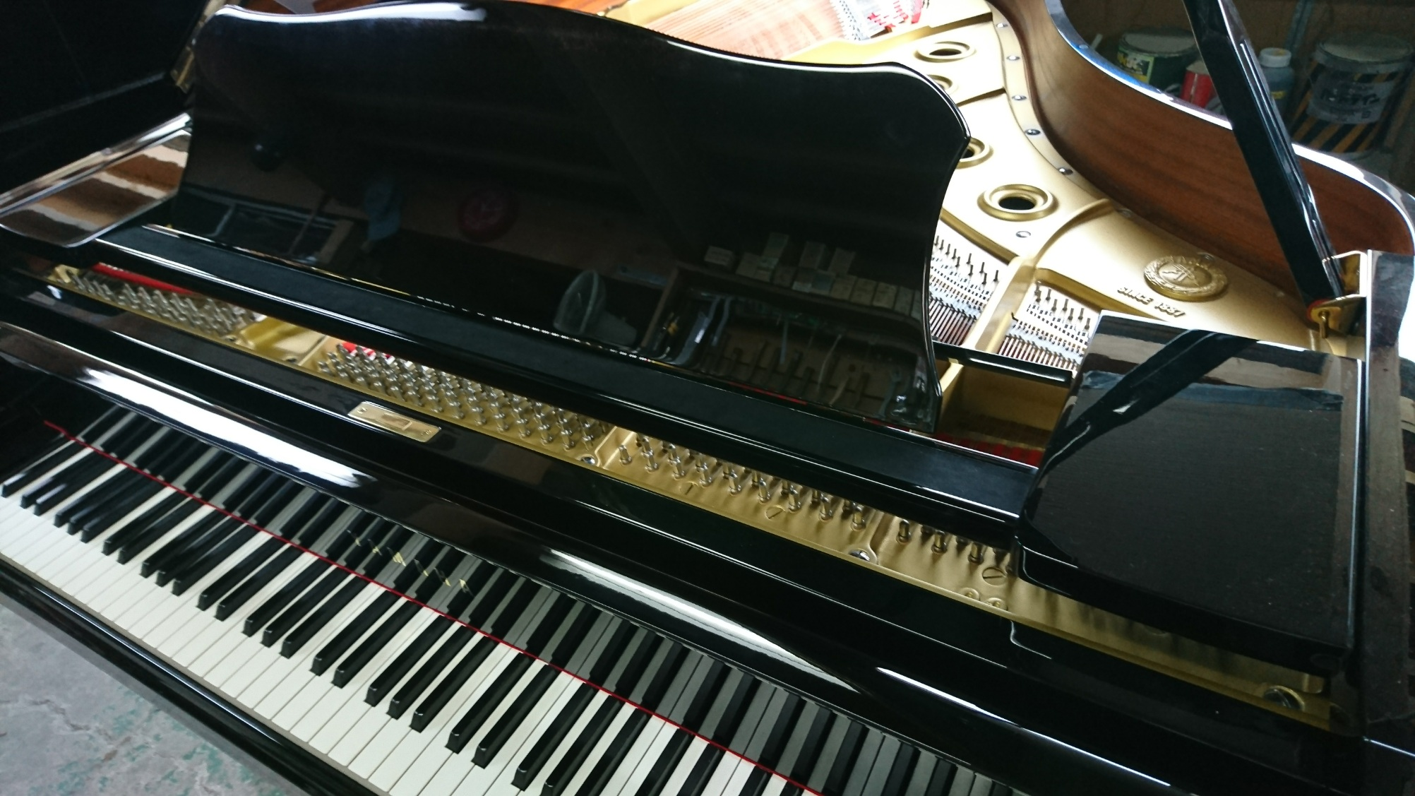 YAMAHA C3B