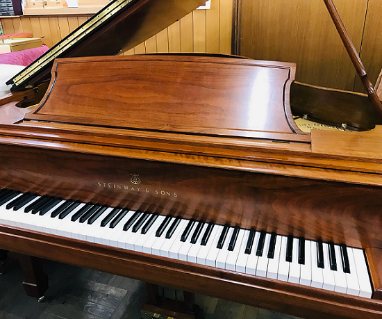 Steinway Model L